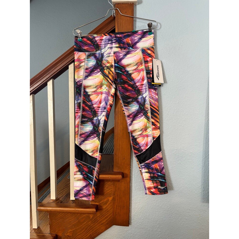 Saucony finishing kick crop run dry active sport leggings nwt M colorful